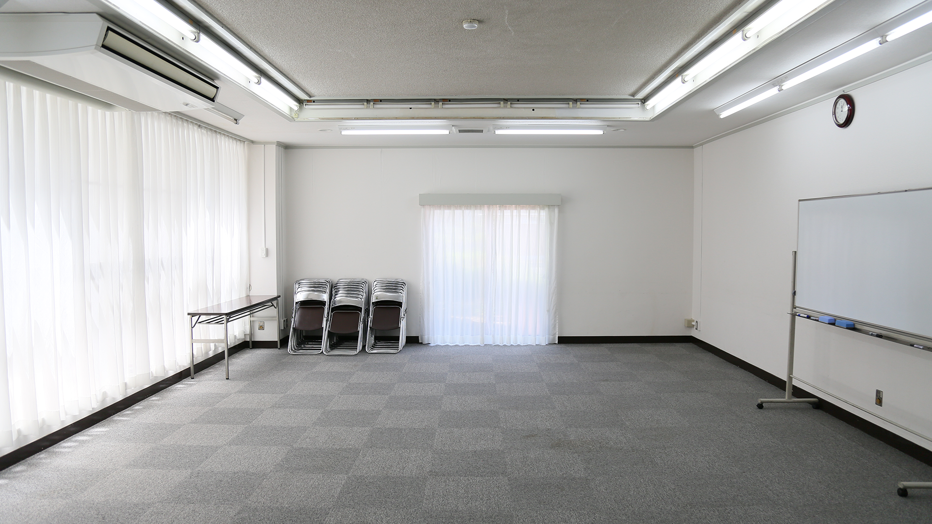 服部会館本館 第1会議室 服部会館本館 第1会議室